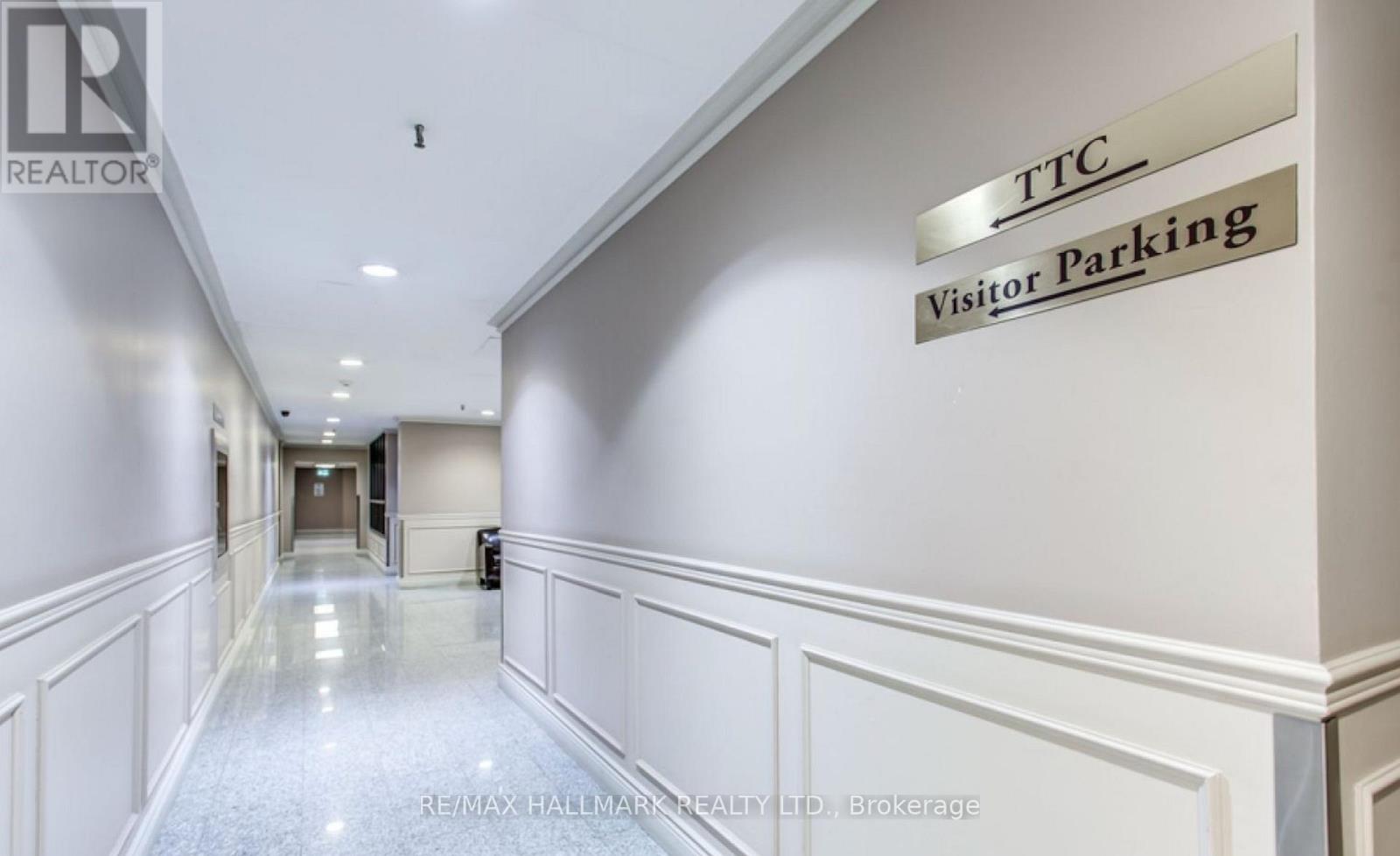 Photo 22 of 1214 7 Bishop Avenue, Toronto ON