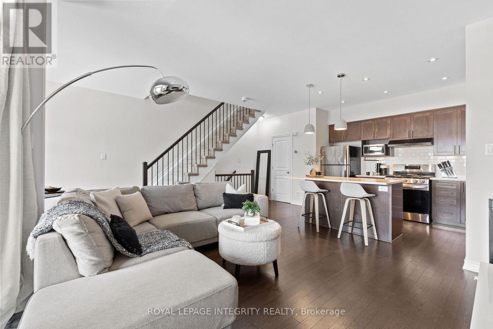 Photo 22 of 611 Compass Street, Ottawa ON