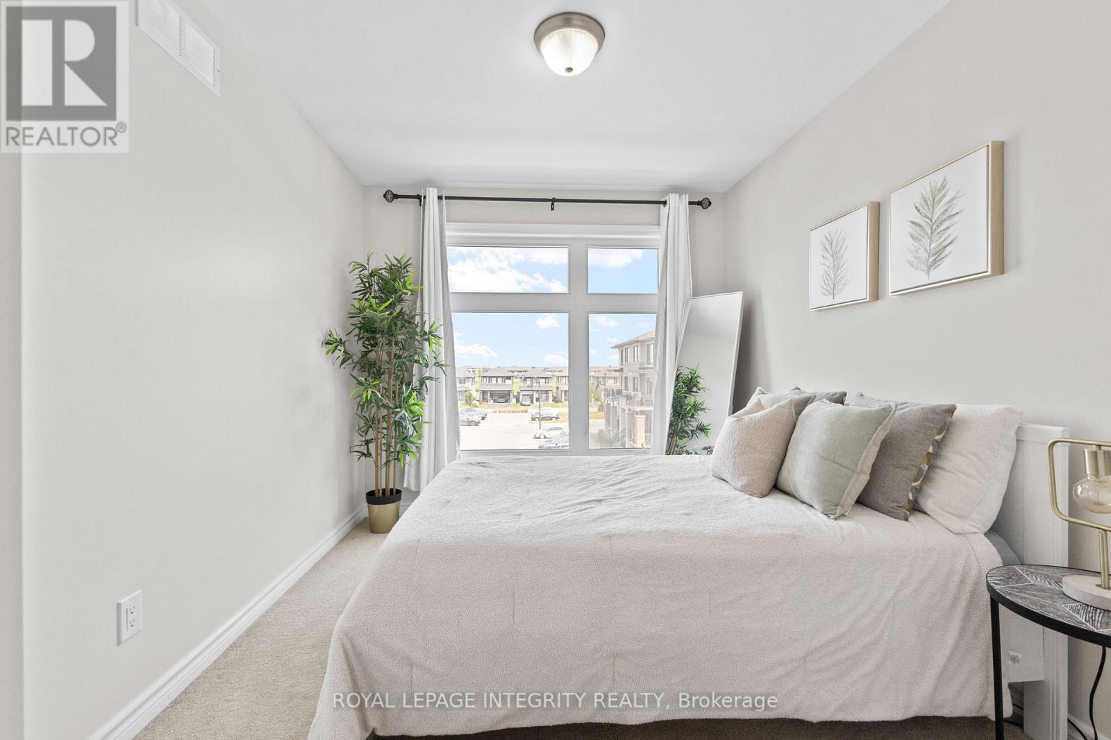 Photo 17 of 611 Compass Street, Ottawa ON
