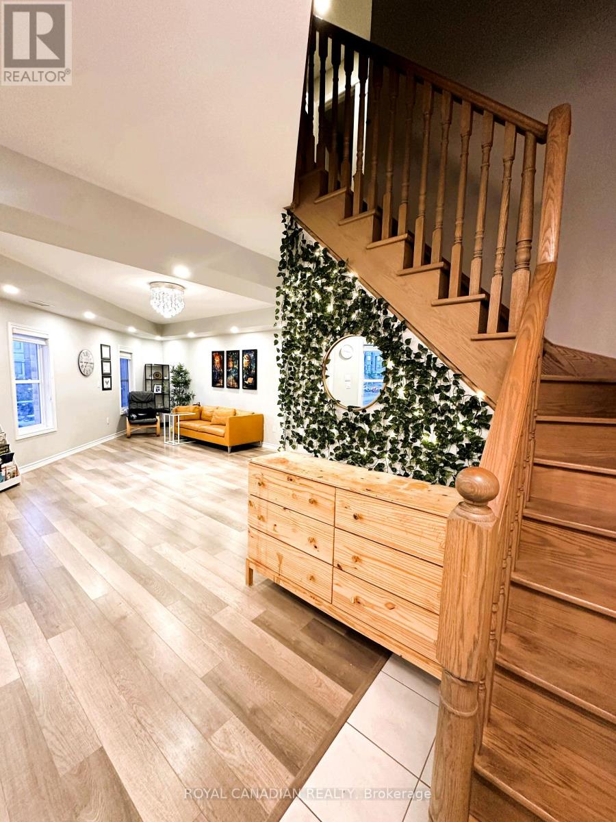 Photo 22 of 225 3865 Major Mackenzie Drive, Vaughan ON