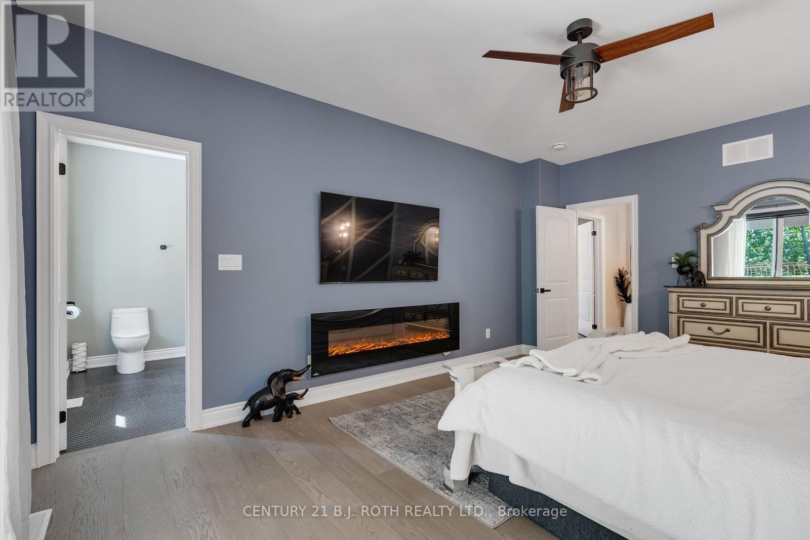 Photo 23 of 9 Byers Street, Springwater ON