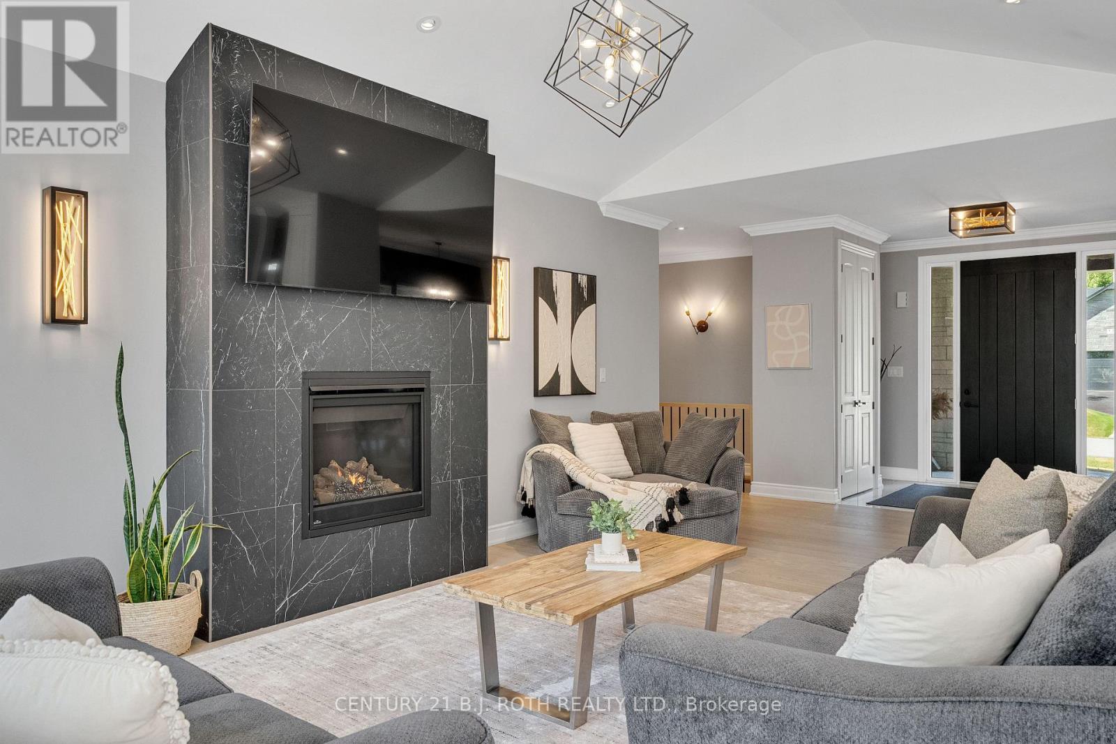 Photo 13 of 9 Byers Street, Springwater ON
