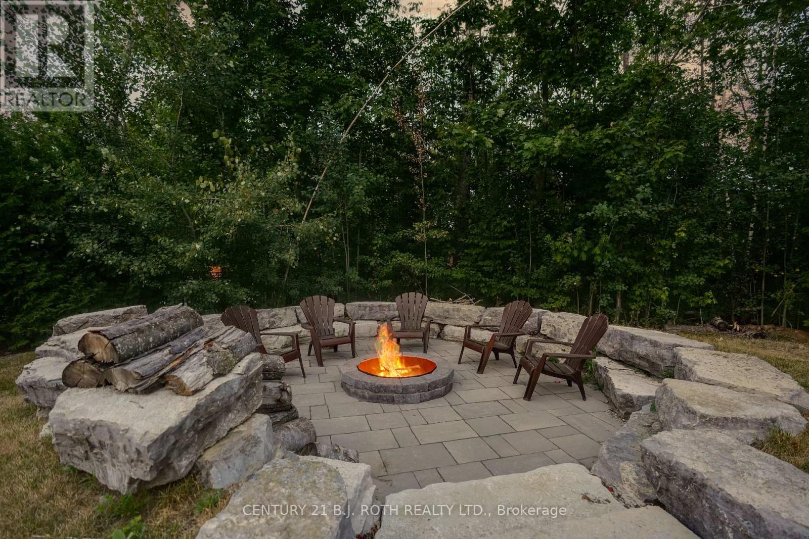 Photo 44 of 9 Byers Street, Springwater ON