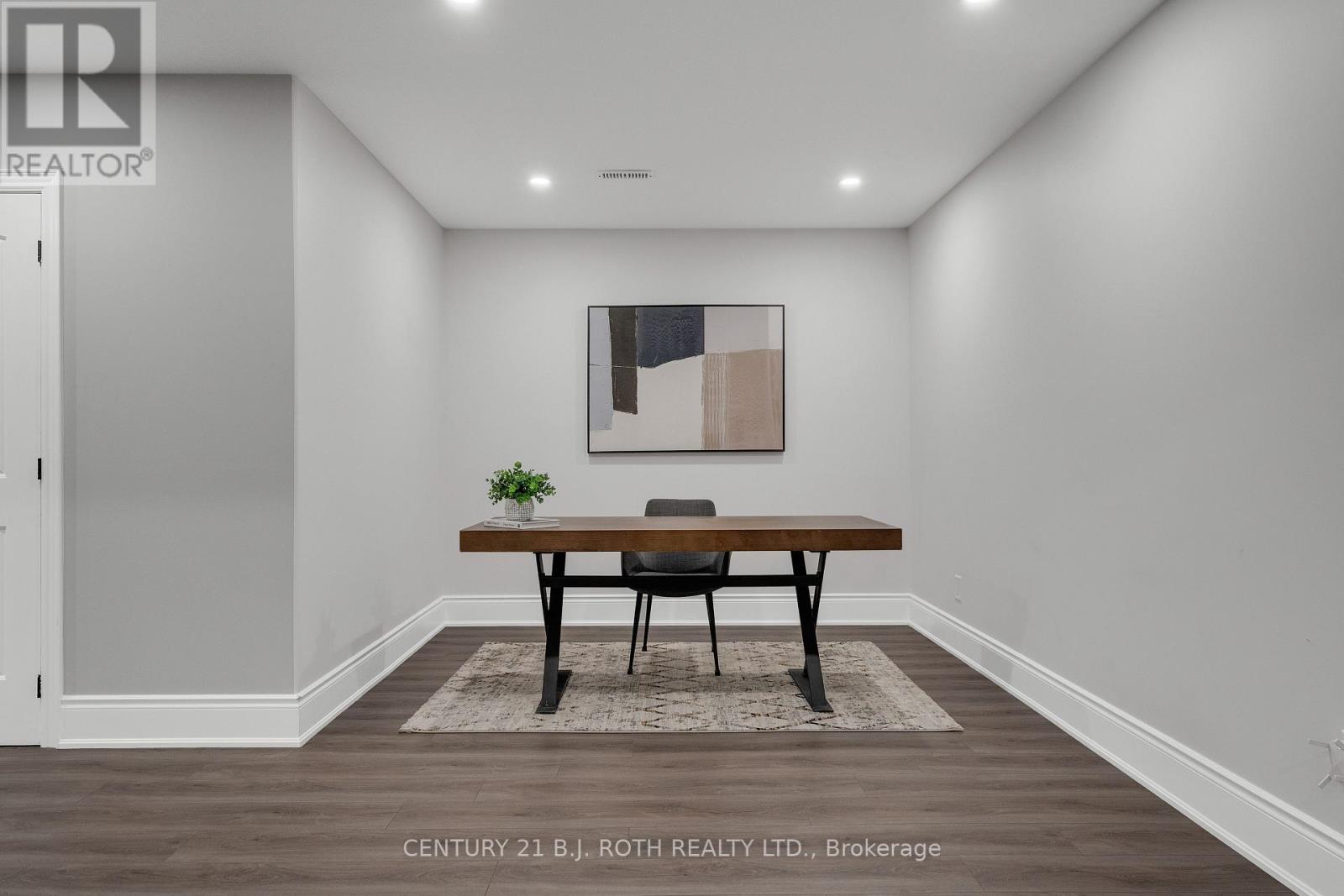 Photo 36 of 9 Byers Street, Springwater ON