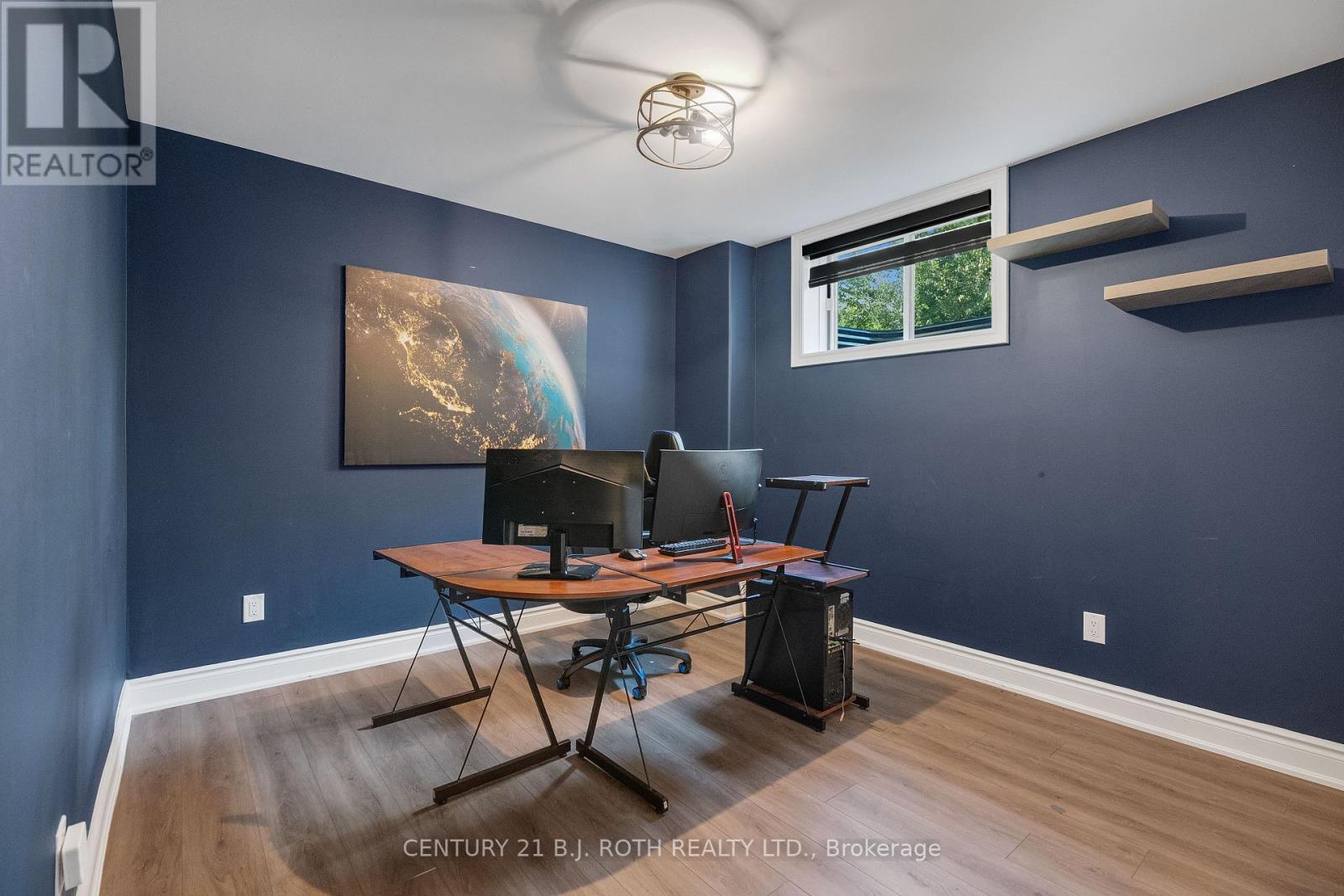Photo 40 of 9 Byers Street, Springwater ON