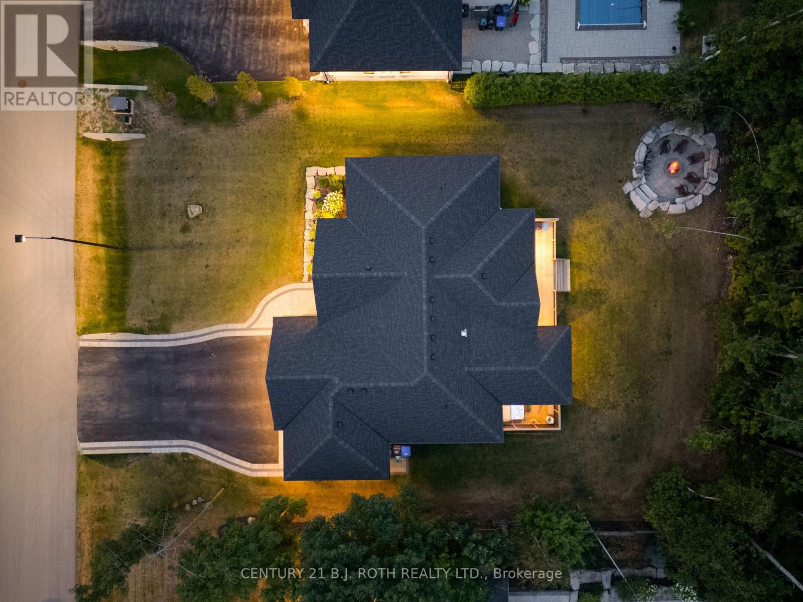 Photo 5 of 9 Byers Street, Springwater ON
