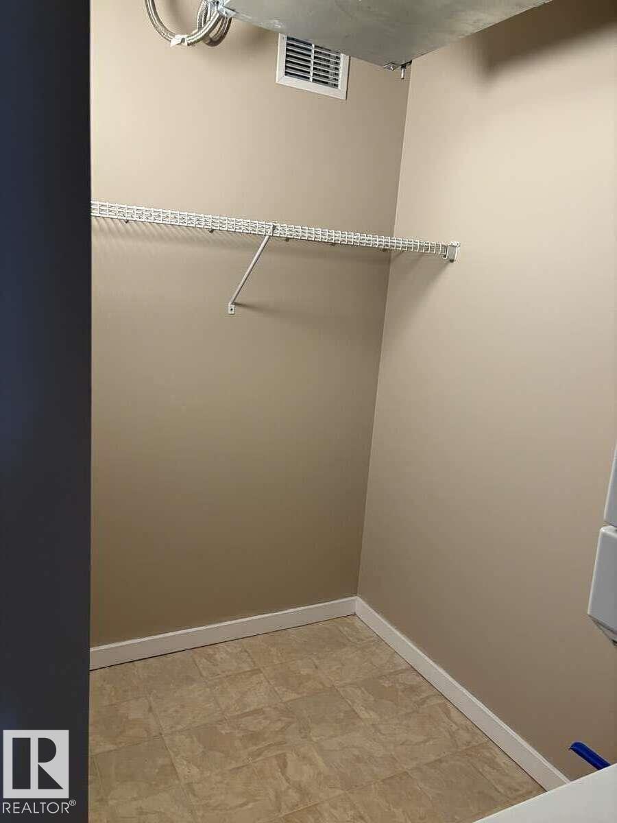 Photo 27 of 301 11140 68 Av Nw, Edmonton AB
