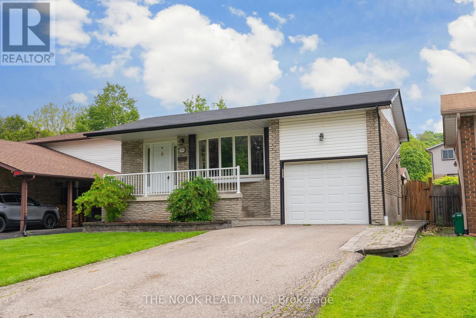 Photo 1 of 287 Viewmount Street, Oshawa ON