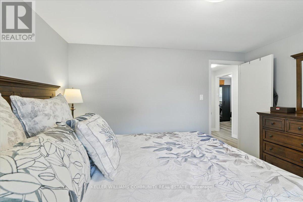 Photo 11 of 179 Phillip Murray Avenue, Oshawa ON
