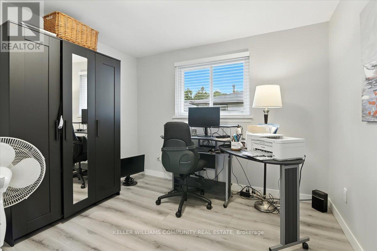 Photo 12 of 179 Phillip Murray Avenue, Oshawa ON