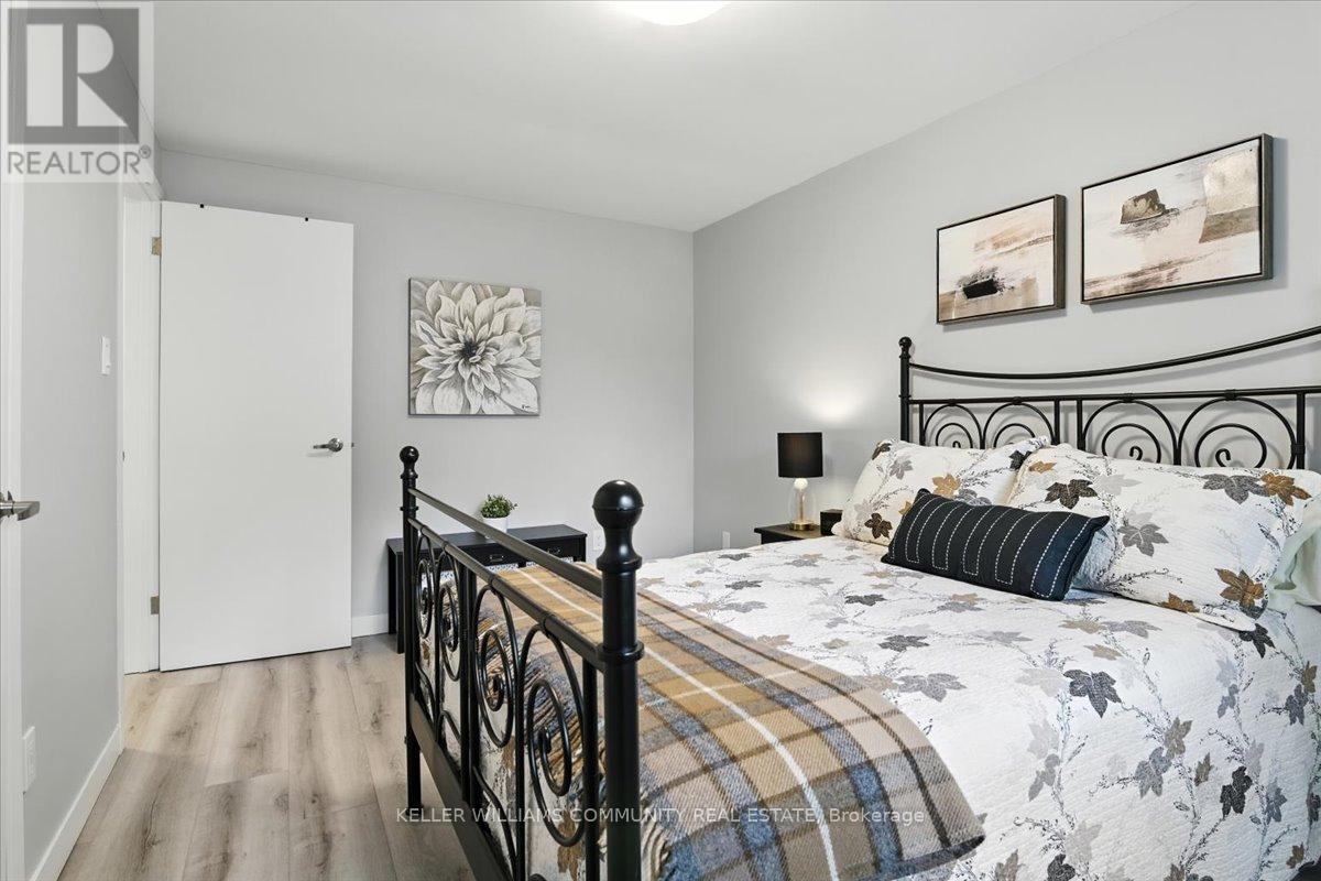 Photo 9 of 179 Phillip Murray Avenue, Oshawa ON