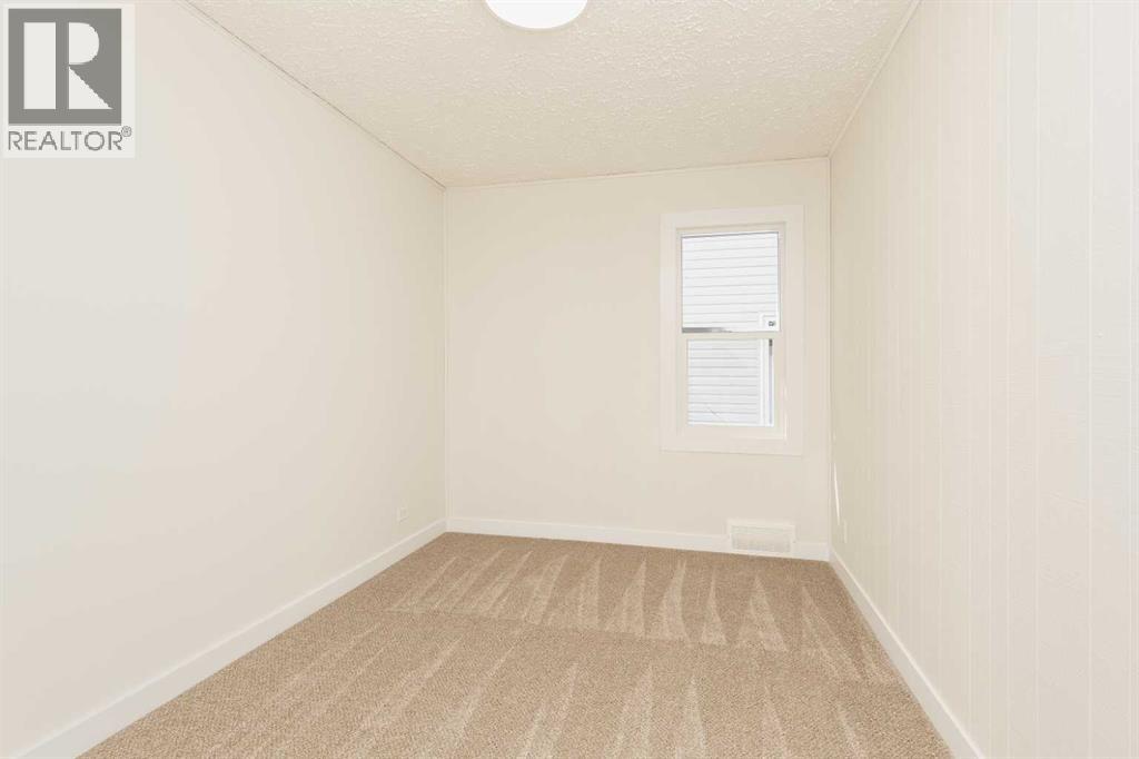 Single Family House Bungalow for Sale in   Street S Victoria Park Lethbridge 