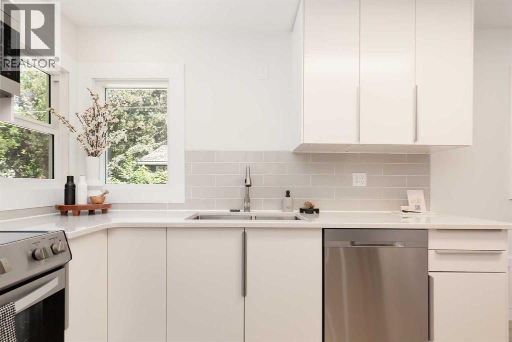 Single Family House Bungalow for Sale in   Street S Victoria Park Lethbridge 