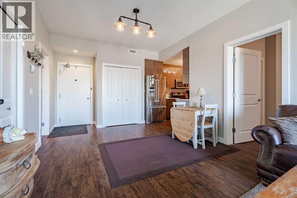 Single Family House for Sale in    Avenue NW Mount Pleasant Calgary 