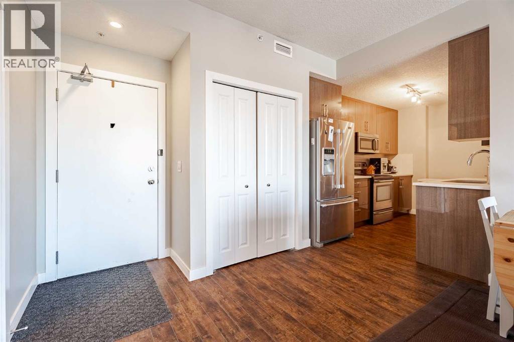 Single Family House for Sale in    Avenue NW Mount Pleasant Calgary 