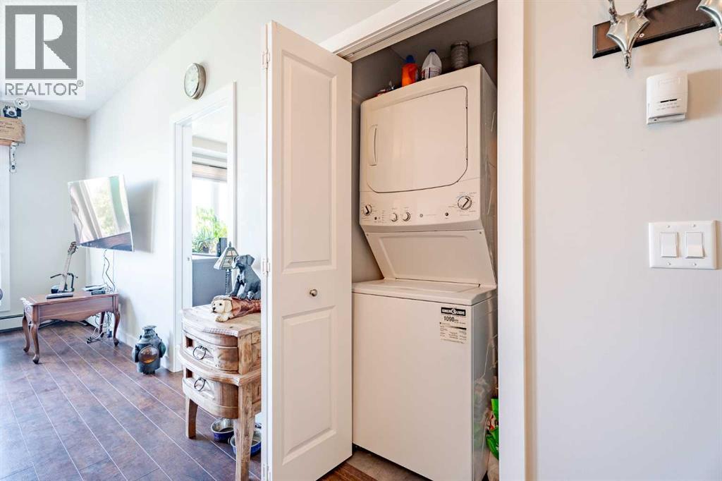 Single Family House for Sale in    Avenue NW Mount Pleasant Calgary 