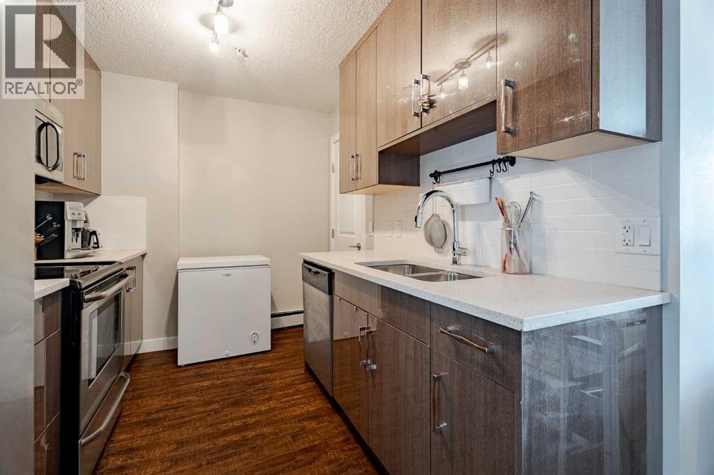 Single Family House for Sale in    Avenue NW Mount Pleasant Calgary 
