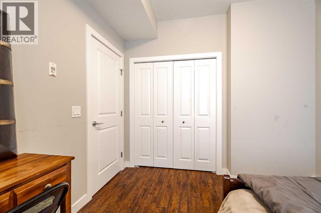 Single Family House for Sale in    Avenue NW Mount Pleasant Calgary 