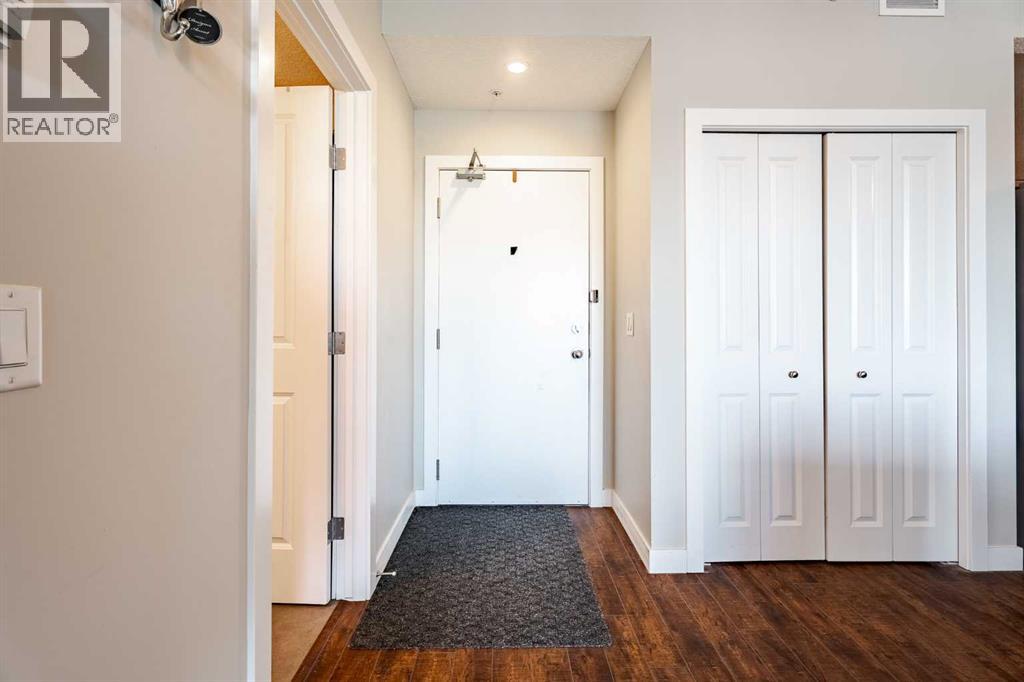 Single Family House for Sale in    Avenue NW Mount Pleasant Calgary 