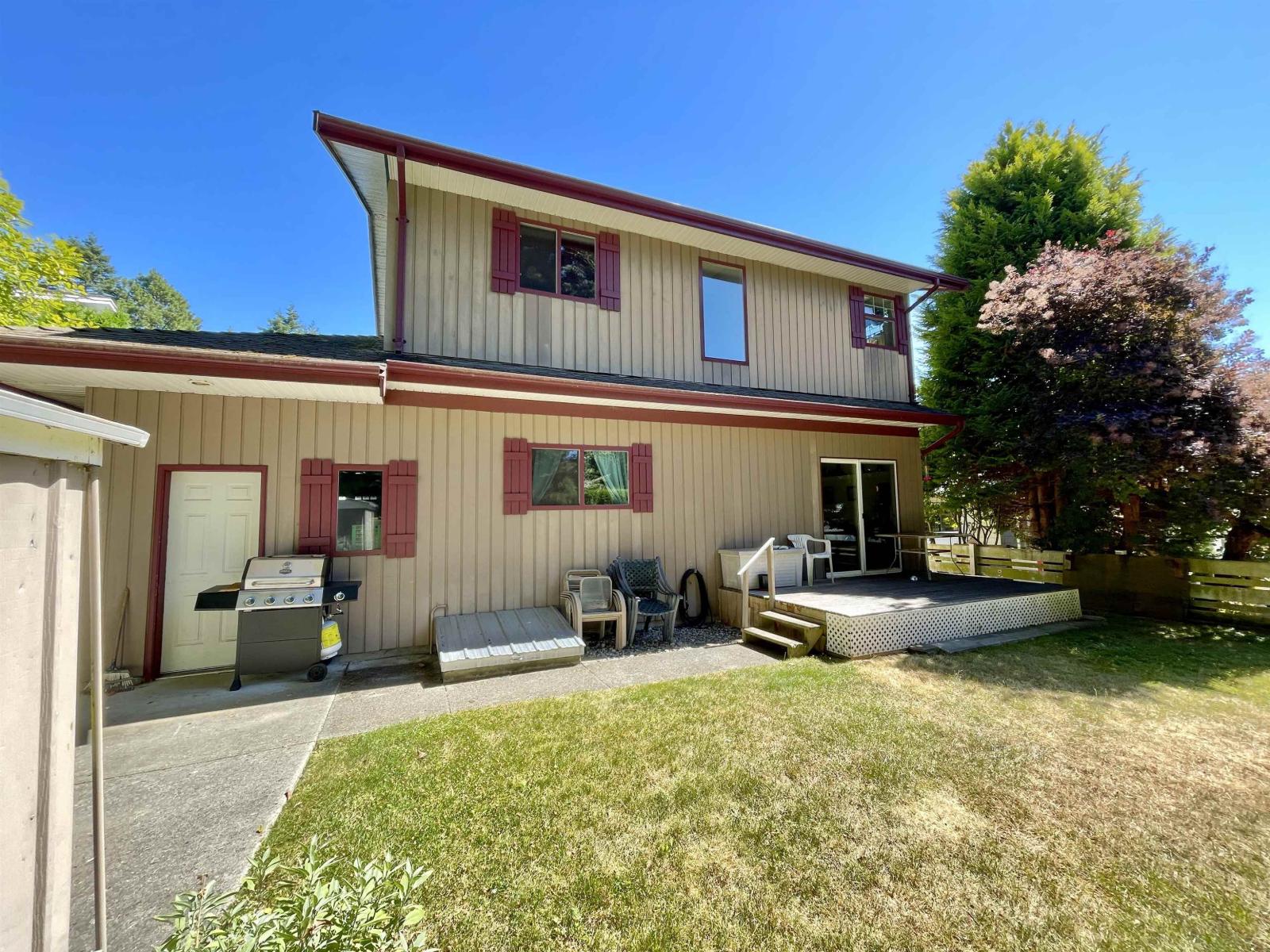 Photo 24 of 1421 129 A Street, Surrey BC