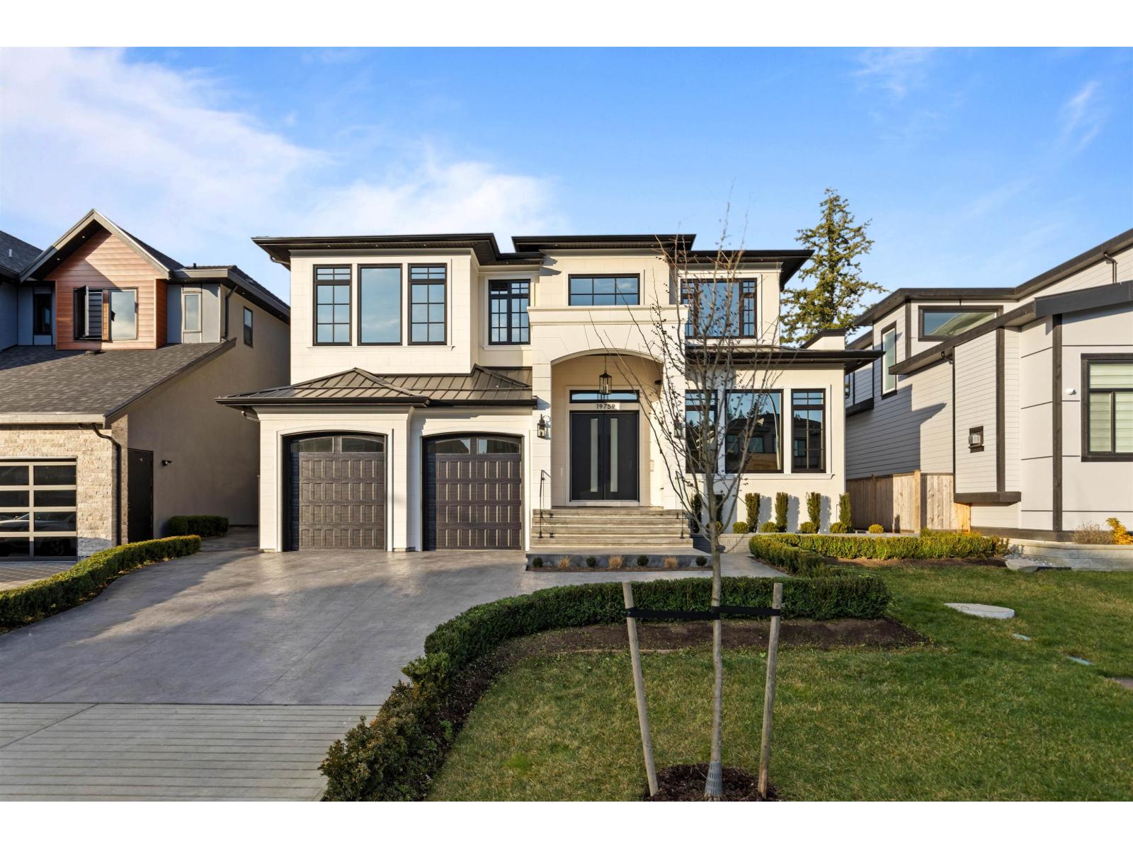 Photo 2 of 19759 33 Avenue, Langley BC