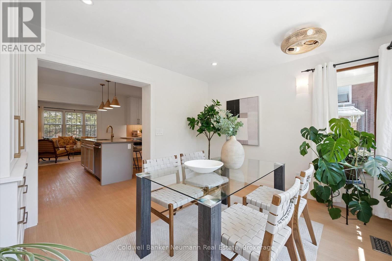 Photo 34 of 230 Dublin Street N, Guelph ON