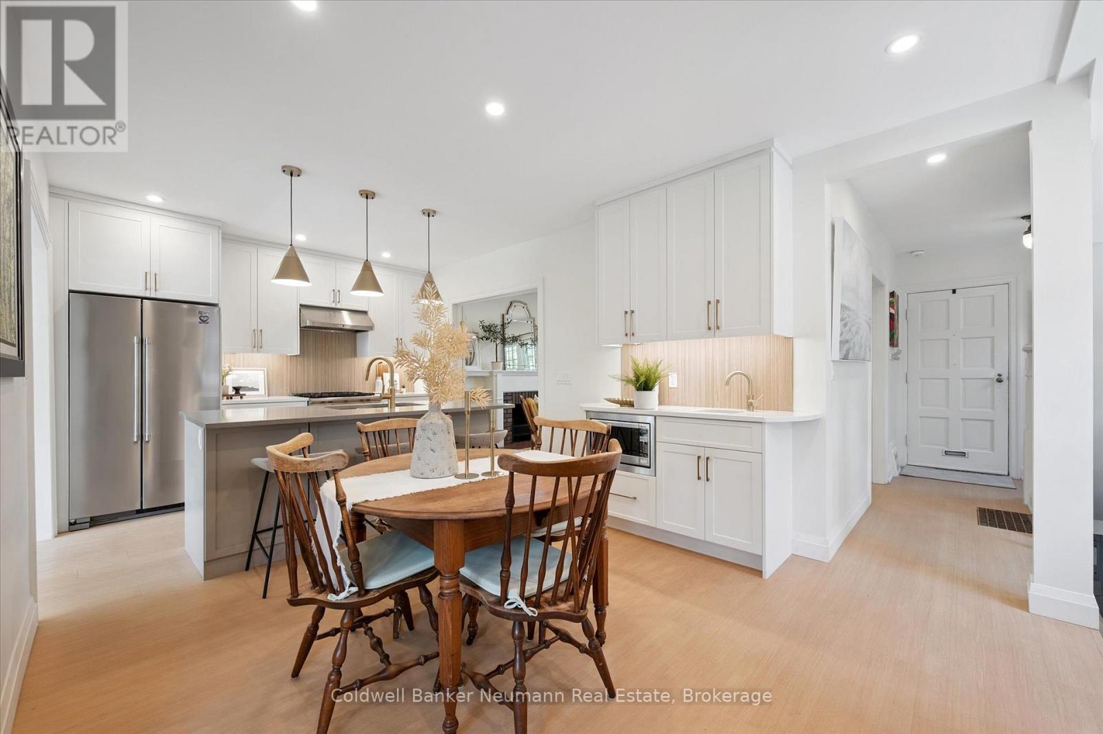Photo 23 of 230 Dublin Street N, Guelph ON