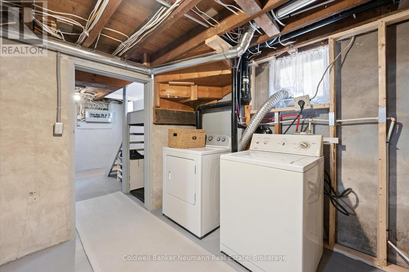 Photo 38 of 230 Dublin Street N, Guelph ON