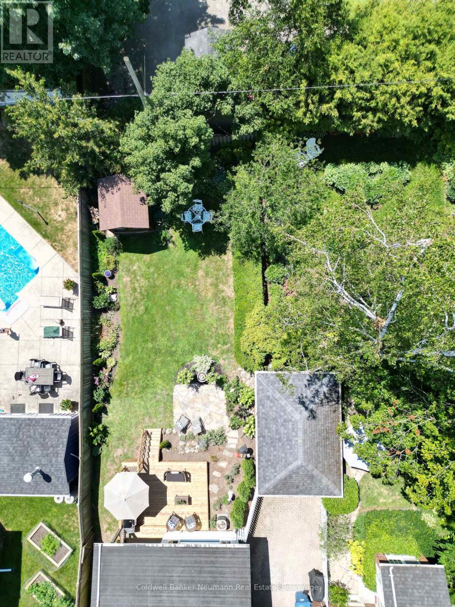 Photo 10 of 230 Dublin Street N, Guelph ON