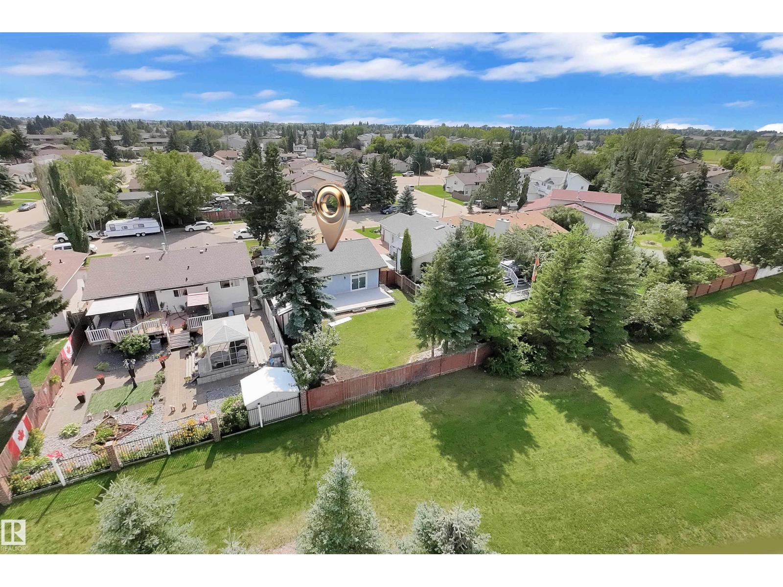 Photo 27 of 3816 17 B Av Nw Nw, Edmonton AB