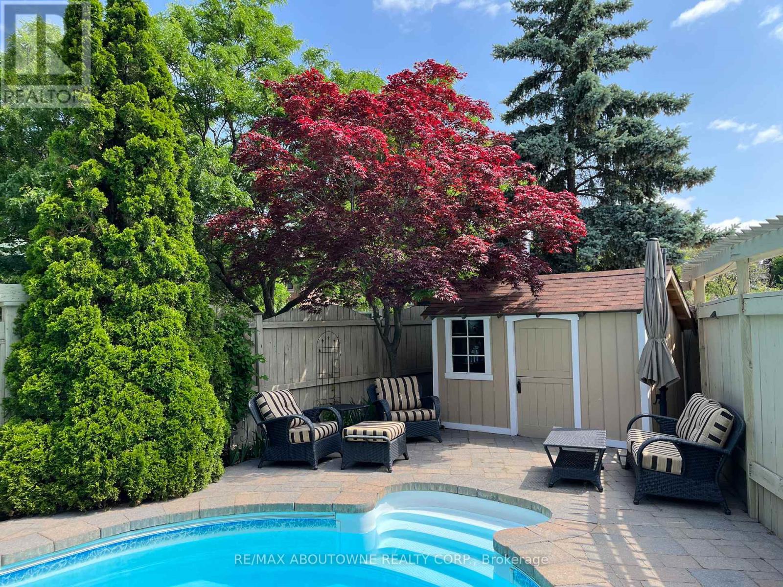 Photo 38 of 101 Westchester Road, Oakville ON