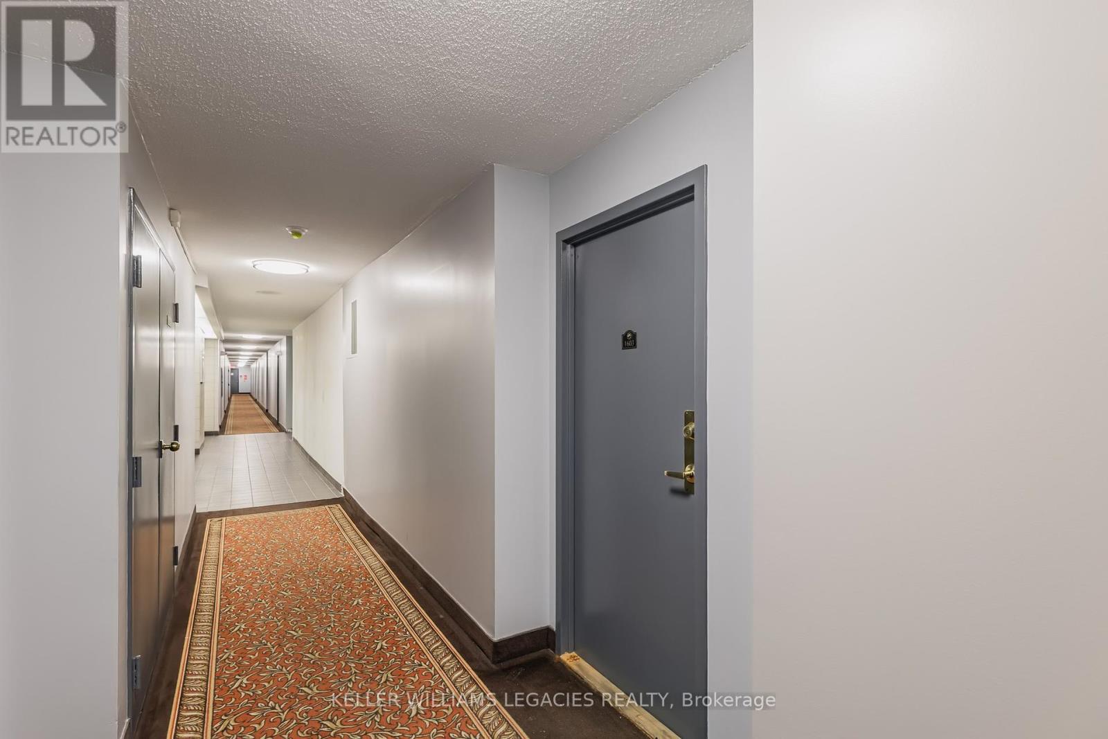 Photo 11 of 1603 10 Markbrook Lane, Toronto ON