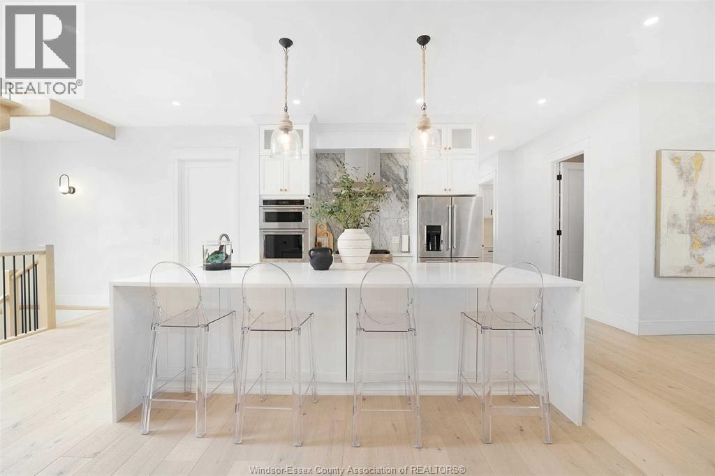 Photo 12 of 1012 Concession Rd 2 North, Amherstburg ON