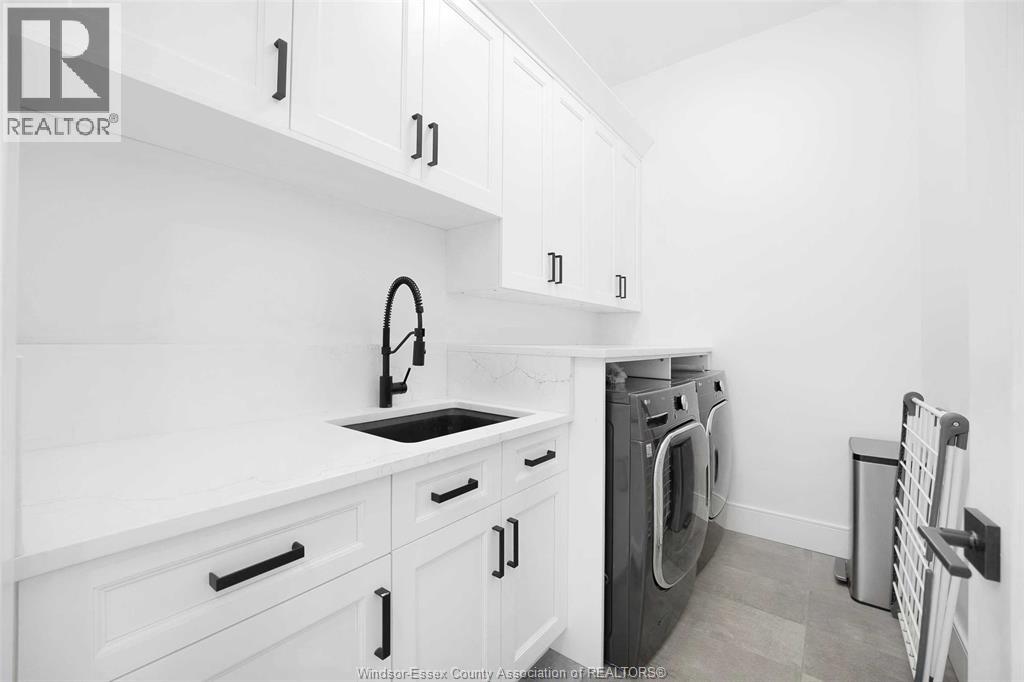 Photo 21 of 1012 Concession Rd 2 North, Amherstburg ON