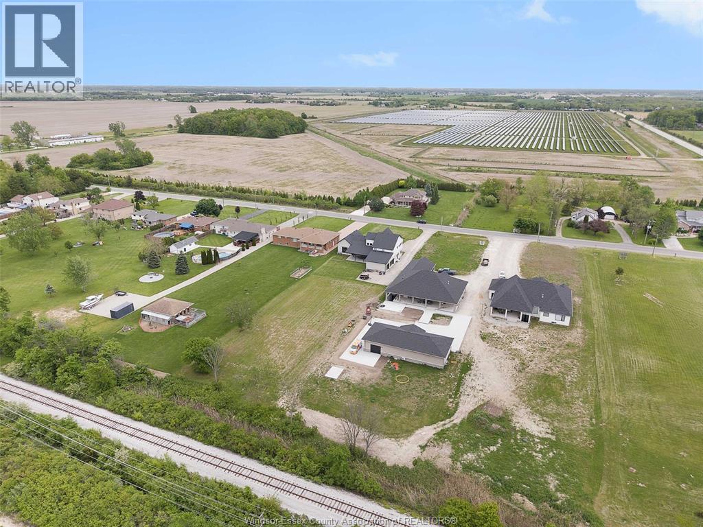 Photo 50 of 1012 Concession Rd 2 North, Amherstburg ON