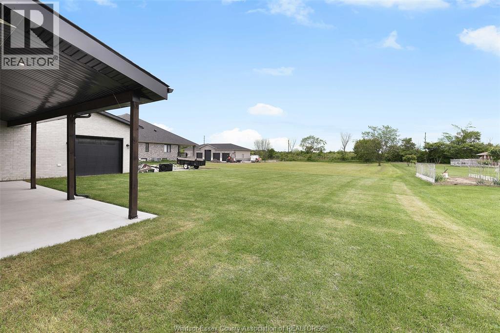 Photo 47 of 1012 Concession Rd 2 North, Amherstburg ON