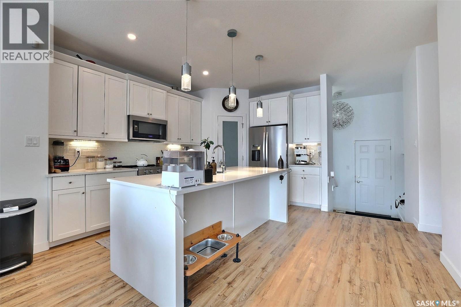 Photo 2 of 4833 E Keller Avenue, Regina SK