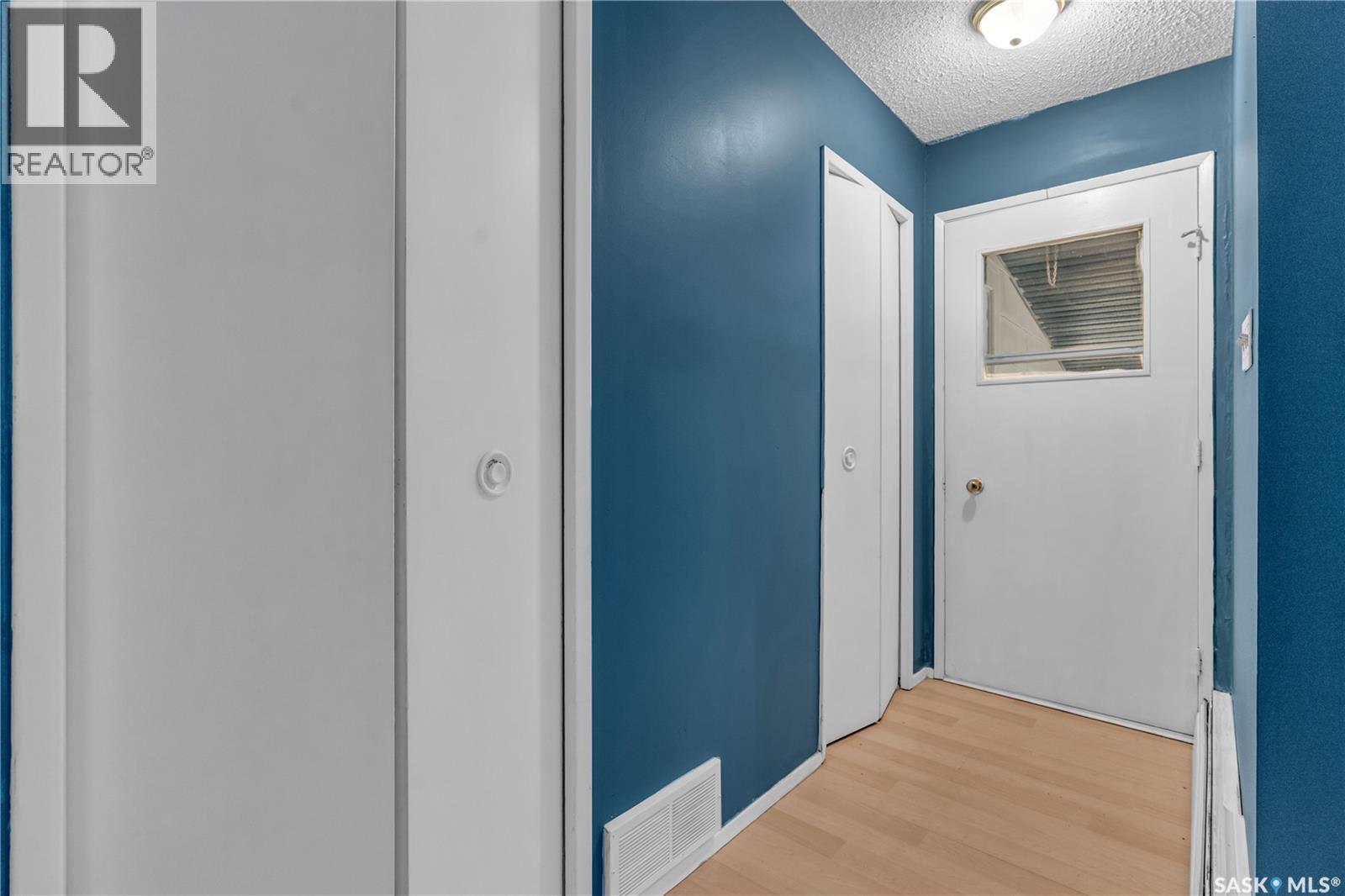 Photo 2 of 208 Lorne Street, Cupar SK