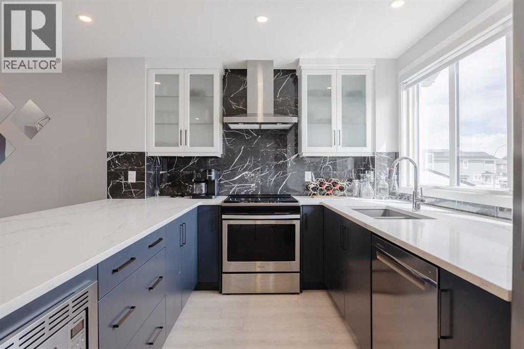 Photo 11 of 190 Magnolia Square Se, Calgary AB