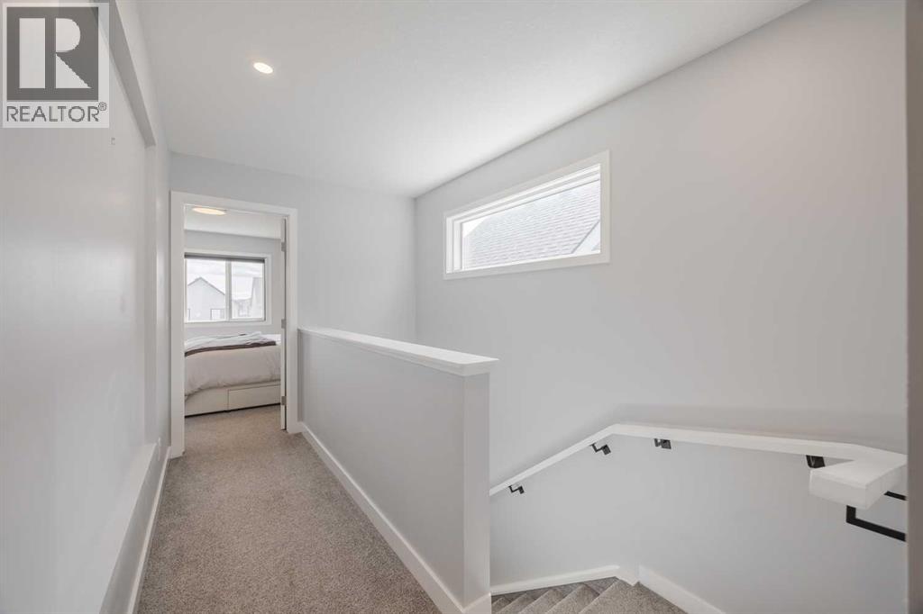 Photo 16 of 190 Magnolia Square Se, Calgary AB