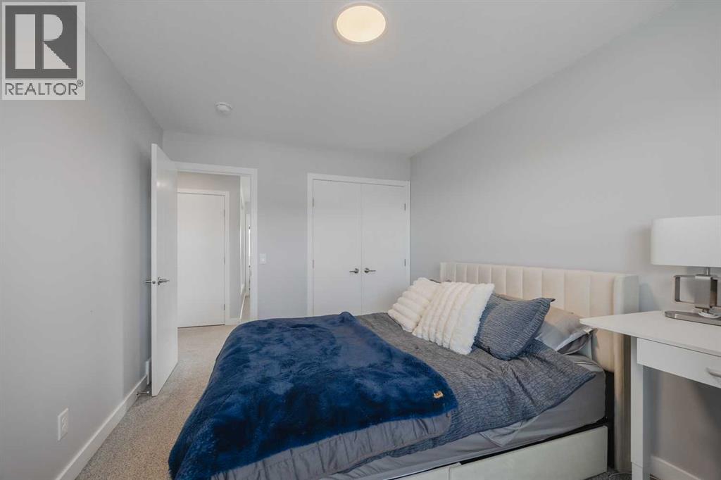 Photo 18 of 190 Magnolia Square Se, Calgary AB
