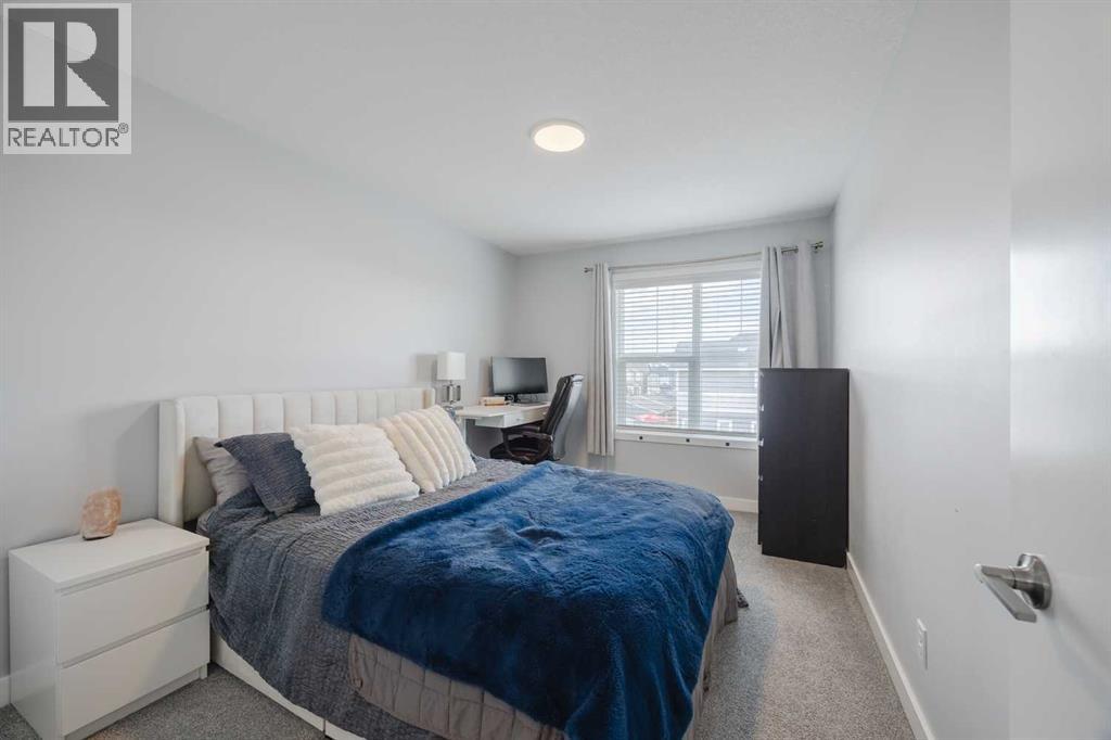 Photo 17 of 190 Magnolia Square Se, Calgary AB
