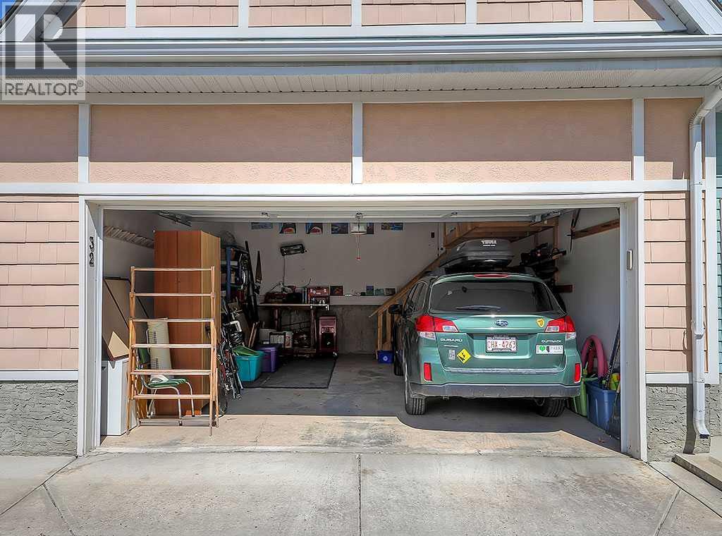 Single Family House for Sale in  Versailles Gate SW Garrison Woods Calgary 