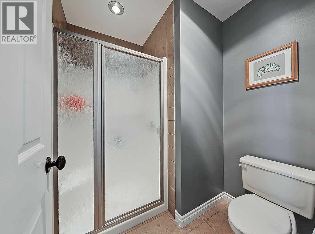 Single Family House for Sale in  Versailles Gate SW Garrison Woods Calgary 