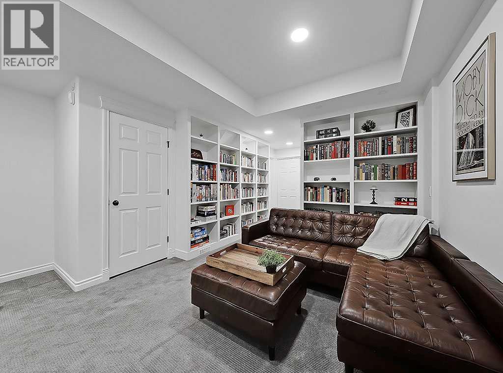 Single Family House for Sale in  Versailles Gate SW Garrison Woods Calgary 