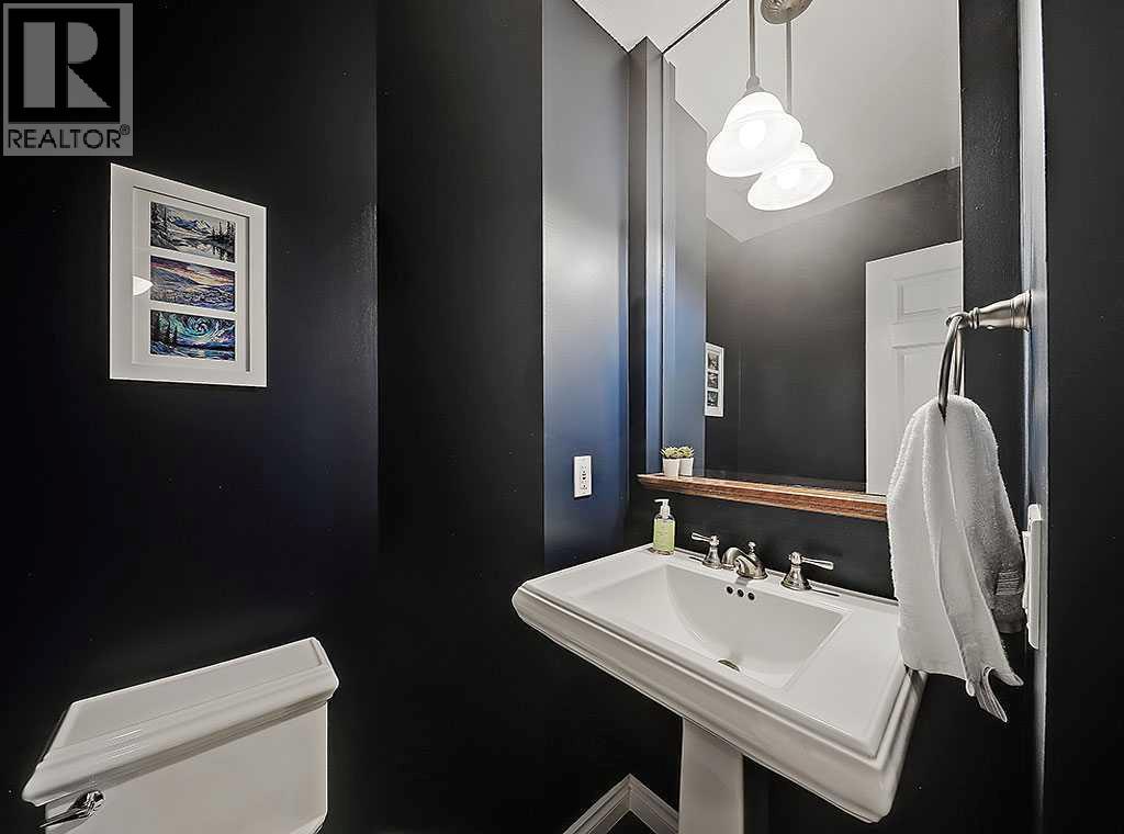 Single Family House for Sale in  Versailles Gate SW Garrison Woods Calgary 