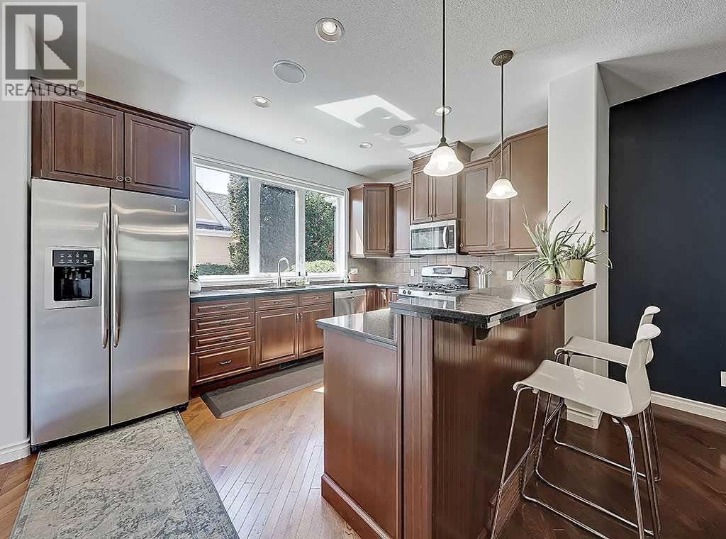 Single Family House for Sale in  Versailles Gate SW Garrison Woods Calgary 