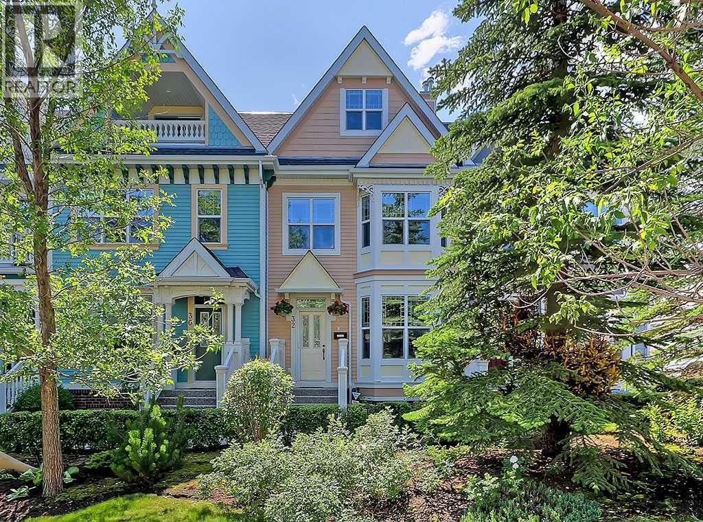 Single Family House for Sale in  Versailles Gate SW Garrison Woods Calgary 