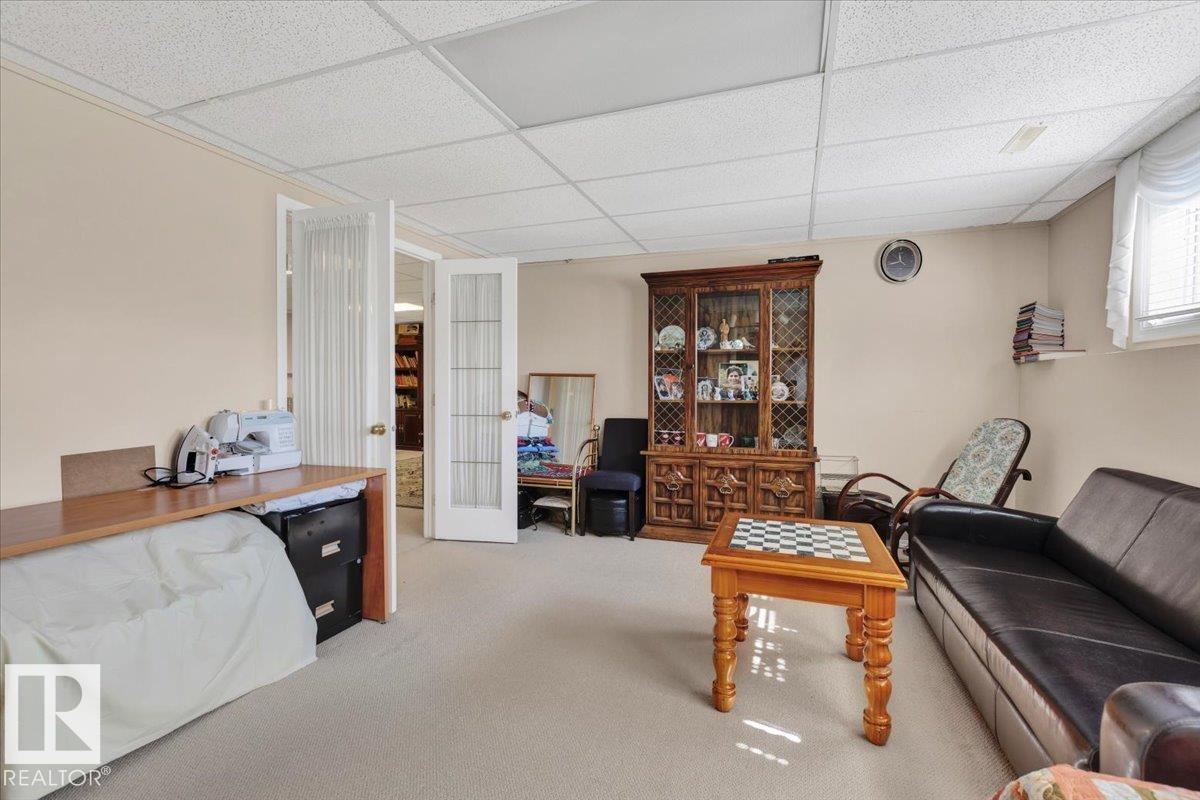 Photo 27 of 18516 96 Av Nw, Edmonton AB