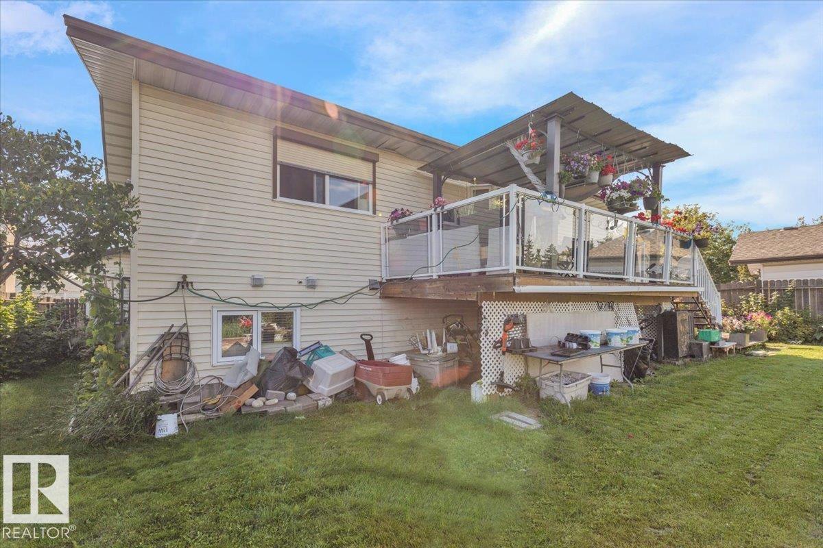 Photo 34 of 18516 96 Av Nw, Edmonton AB